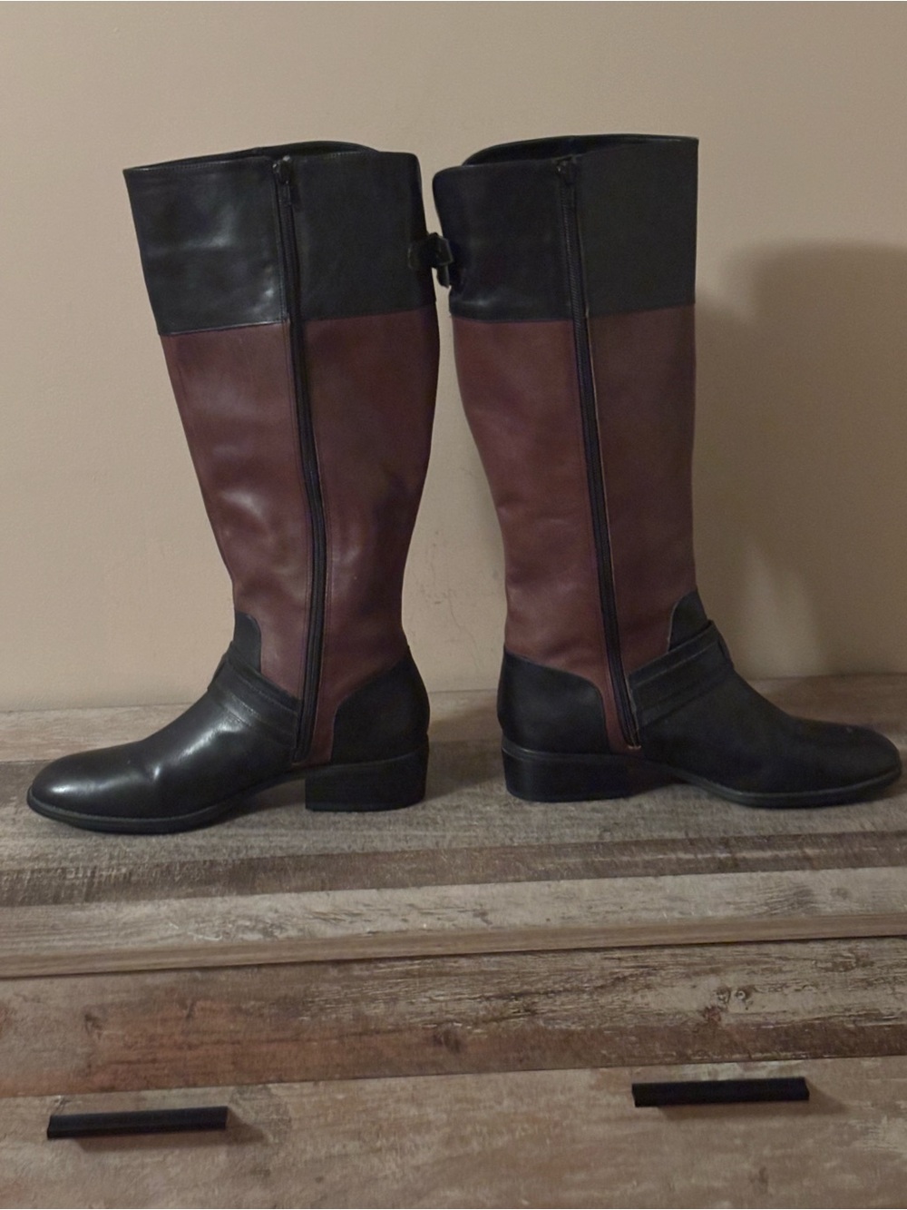 RALPH LAUREN Women’s Two-Tone Brown and Black leather Tall Riding Boots size 9